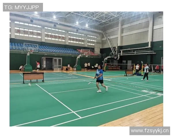 余望头球破门连场进球本赛季联赛第16球助力球队再创佳绩 余望头球破门连场进球本赛季联赛第16球助力球队再创佳绩