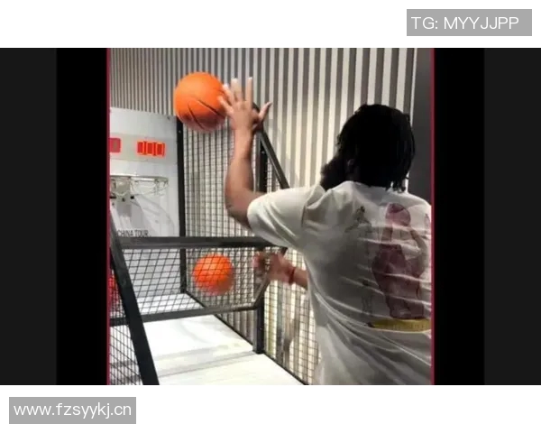 哈登盛赞小卡为时代天才球员其投篮机会掌握在自己手中