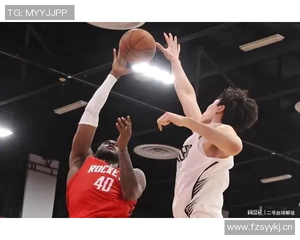 夏普与杨瀚森在首周训练营展现卓越表现引发广泛关注与期待