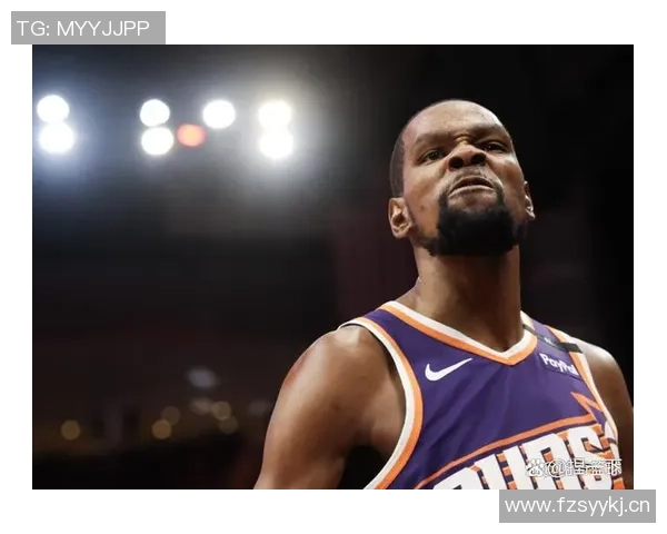 杜兰特强调团队协作的重要性六人得分上双展现球队整体实力