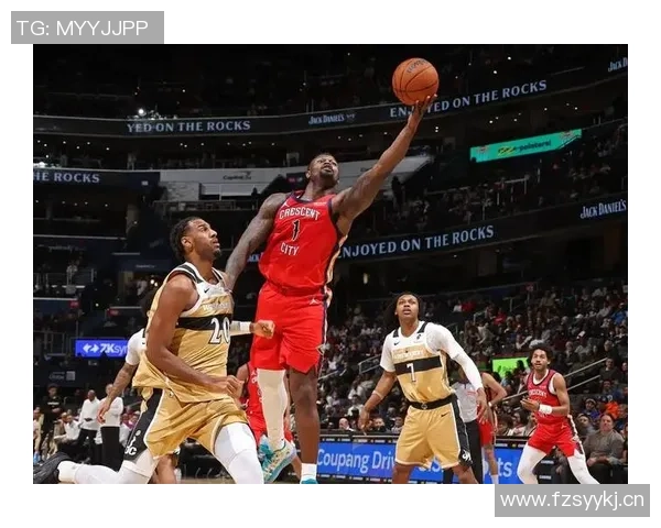 特雷墨菲三分球超越CJ成鹈鹕队史第一人创造新里程碑