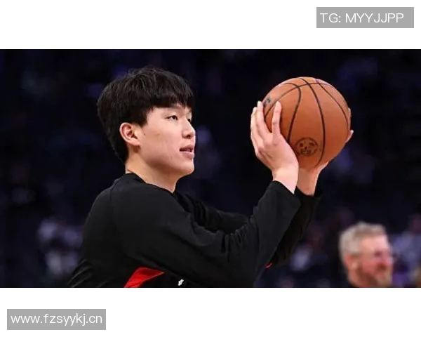 克林根与杨瀚森球队或将交易罗威争冠球队对他青睐有加