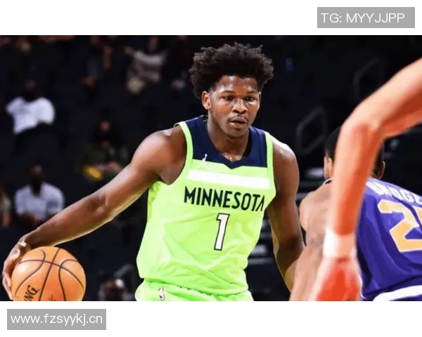 华子运球失误引发怒火三分绝杀小白终结比赛悬念 华子运球失误引发怒火三分绝杀小白终结比赛悬念