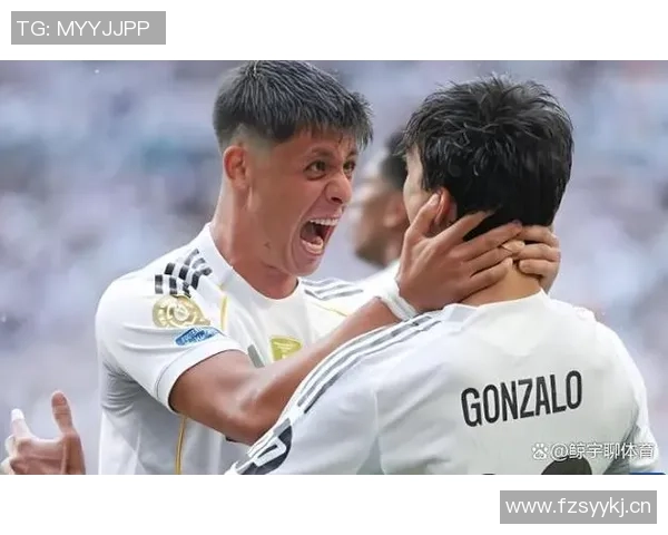 姆巴佩制造点球并亲自罚入皇马在主场1-0领先莱万特 姆巴佩制造点球并亲自罚入皇马在主场1-0领先莱万特