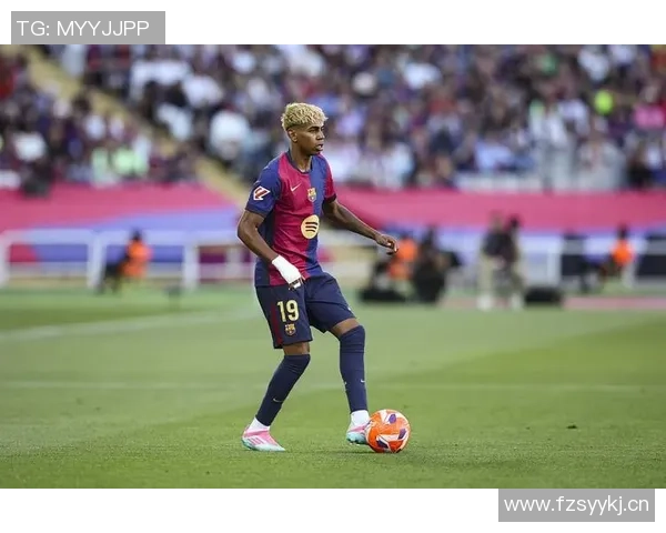 皇马球迷回应亚马尔嘲讽:明天让他们见识我们的实力