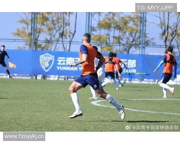 云南玉昆冬训热身赛精彩表现以三比一战胜武汉三镇展现强劲实力 云南玉昆冬训热身赛精彩表现以三比一战胜武汉三镇展现强劲实力